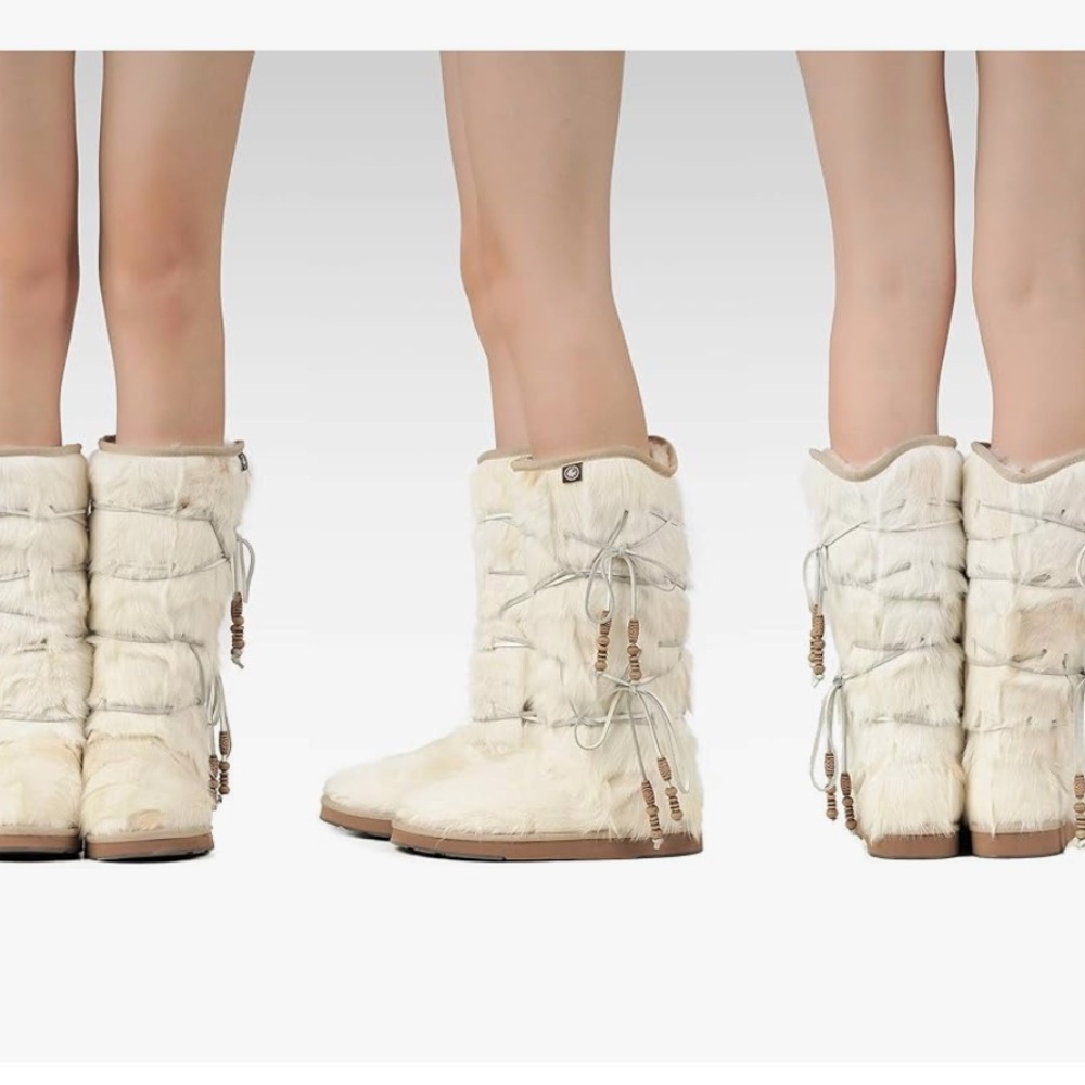 Fur boots size 6